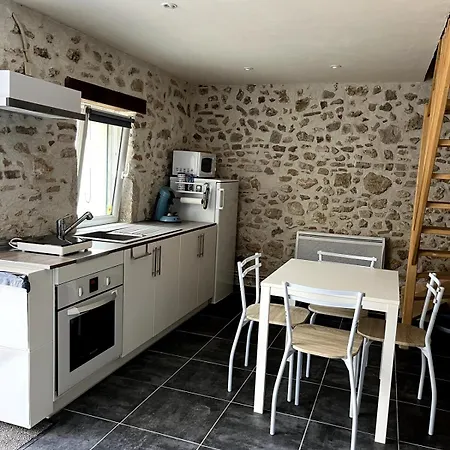 94 Côté Chai - Chai Secret En Cœur De Bourg Hébergement de vacances *