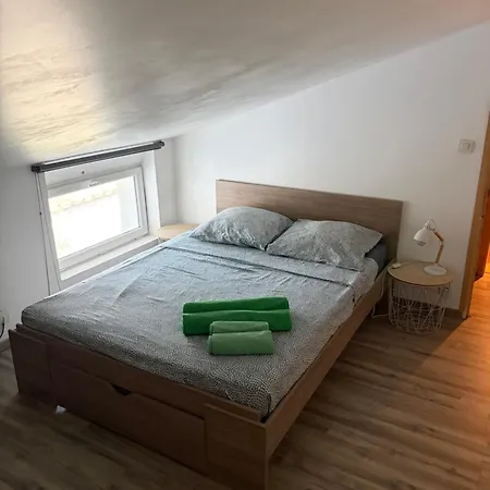 94 Côté Chai - Chai Secret En Cœur De Bourg Hébergement de vacances