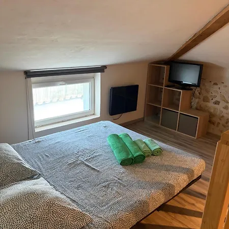 94 Côté Chai - Chai Secret En Cœur De Bourg